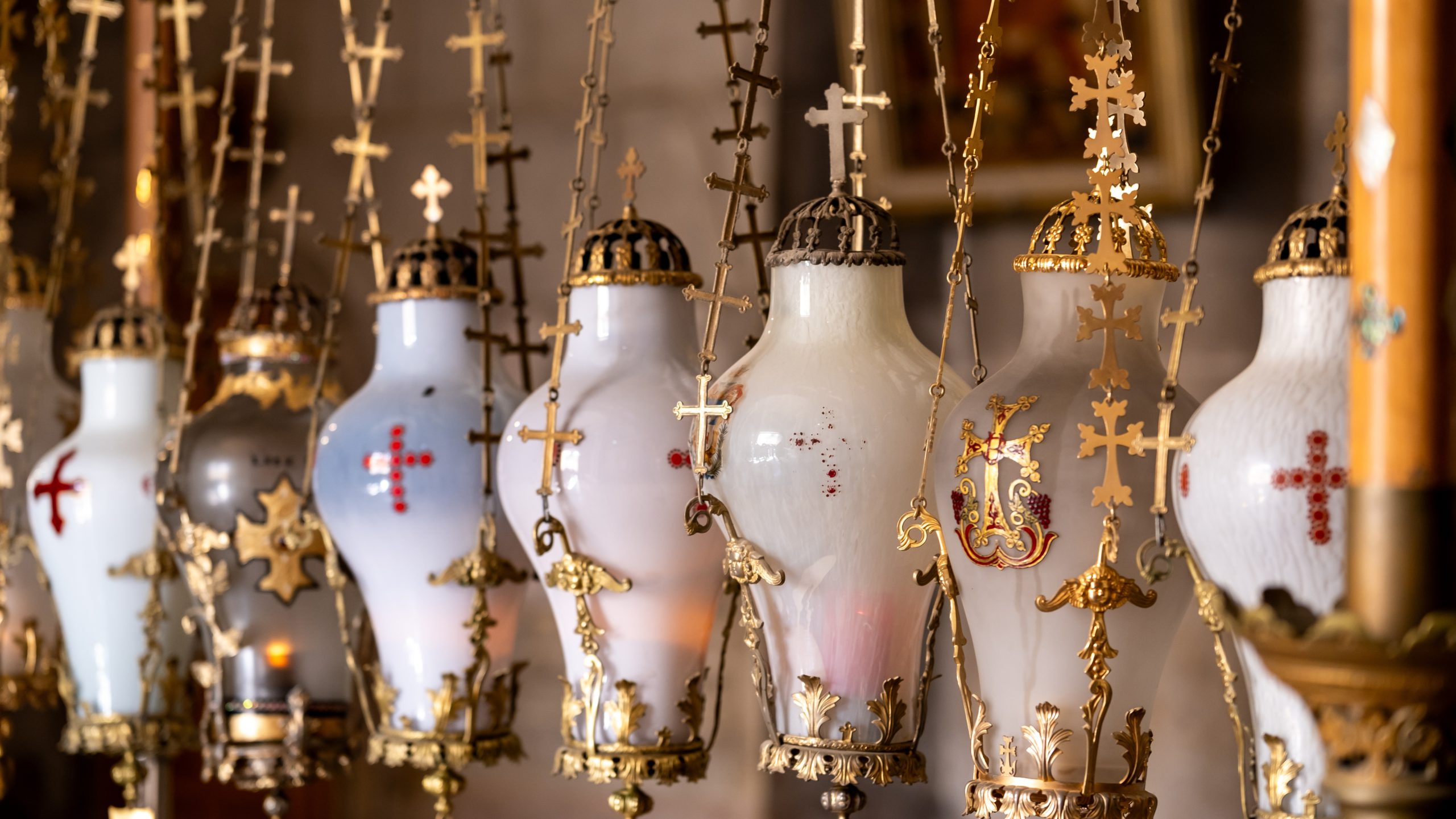 Oil lamps above the Stone of Anointing, Church of the Holy Sepulchre, Jerusalem
